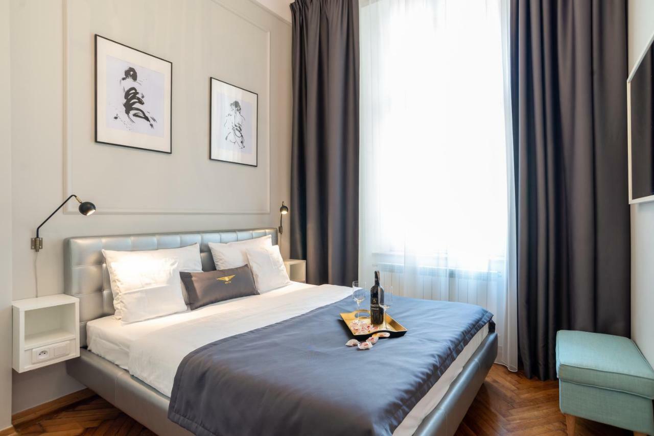 Bentis Luxury Apartments 克拉科夫 外观 照片